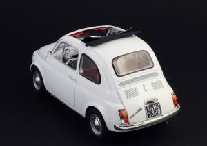 Italeri 1/12 FIAT 500F (1968)