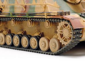 Tamiya 1/35 Brummbär Late Production pienoismalli