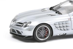 Tamiya 1/24 Mercedes-Benz SLR McLaren 722 Ed. pienoismalli