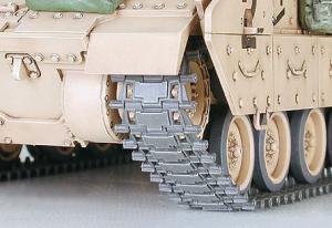 Tamiya 1/35 Bradley M2A2 Ods Ifv pienoismalli