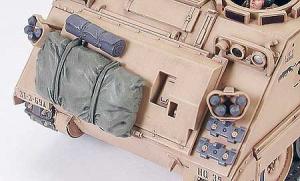 Tamiya 1/35 Us M113A2 Desert Ver. pienoismalli