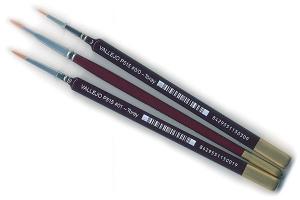 TORAY BRUSHSET TRIANGULAR HANDLE No. 3/0, 1, 4