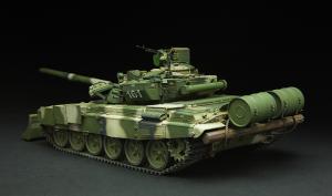 1:35 Russian Tank T-90 w/TBS Tank Dozer