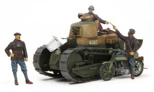 1:35 French FT-17 Tank Crew & Orderly