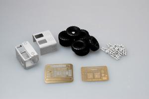 Trumpeter 1:35 MAZ/KZKT-537L Ballast Tractor