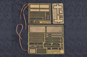 Trumpeter 1:35 Soviet T-10M Heavy Tank
