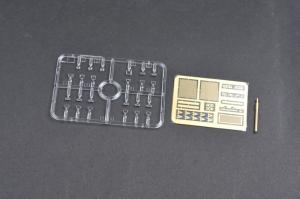 Trumpeter 1:35 Soviet BMP-1 IFV