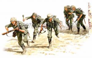 1:35 German Signals Personnel Stalingrad