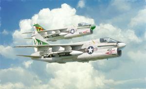 1/72 A-7E CORSAIR II