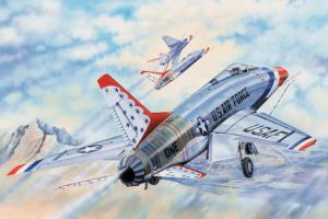 Trumpeter 1:32 F-100D in Thunderbirds livery