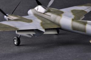 Trumpeter 1:48 De Havilland Hornet F.3
