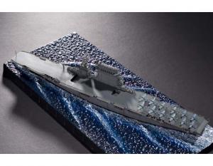 1:700 USS Essex CV-9