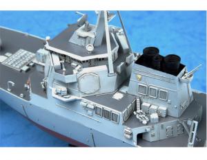 Trumpeter 1:350 USS Arleigh Burke DDG-51