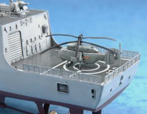 Trumpeter 1:350 PLA Navy Type 052C DDG-170 LanZhou