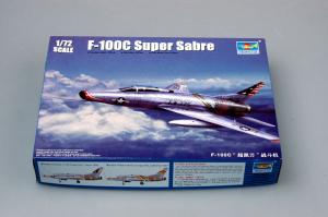 Trumpeter F-100C Super Sabre