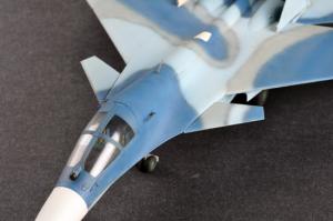 Trumpeter 1:72 Russian Su-33UB Flanker D