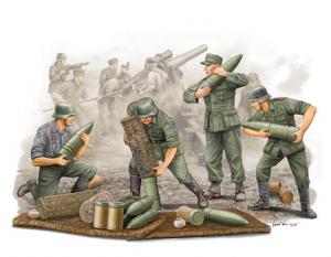 Trumpeter 1:35 German S.FH 18 Gun Crew ammo supply