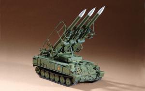 Trumpeter 1:72 Russian SAM-6 antiaircraft missile