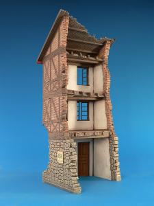 1:35 NORMAN CITY BUILDING