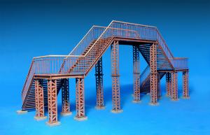 1:35 PEDESTRIAN BRIDGE