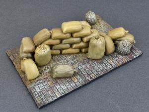 1:35 Hessian Bags