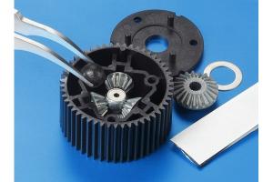 Tamiya 1:18 R/C DYNAHEAD 6X6(G60-1TR)