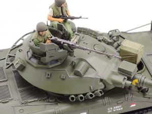 1/35 U.S. AIRBORNE TANK M551 SHERIDAN