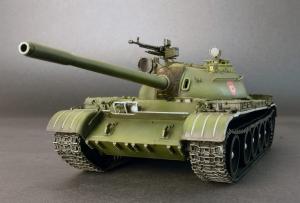 1:35 Soviet Medium Tank T-54B (Early)