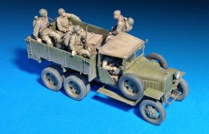 1:35 GAZ-AAA Cargo Truck Mod. 1941