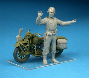 1:35 U.S. MILITARY POLICE
