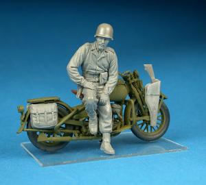 1:35 U.S. MILITARY POLICE