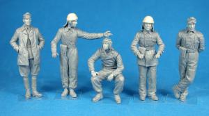 1:35 Hungarian Tank Crew
