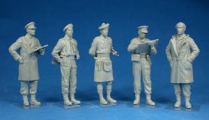 1:35 BRITISH OFFICERS