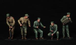 1:35 U.S. Army Drivers