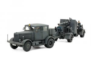 Tamiya 1/48 HEAVY TRACTOR SS-100 & 88MM FLAK pienoismalli