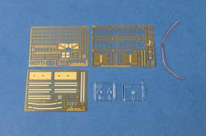 1:35 Soviet T-35 Heavy Tank (Early)