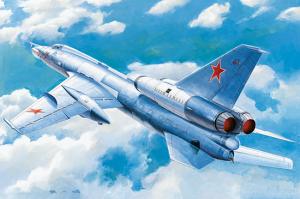 Trumpeter 1:72 Soviet Tu-22K Blinder-B Bomber