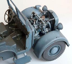 1:35 Horch Kfz 15 - engine set