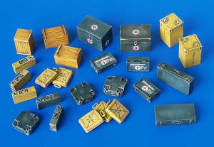 1:48 Ammunition and medical Aid containers