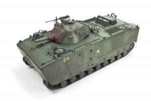1:35 LVTH-6 105 mm howitzer