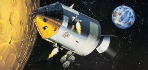 1:32 Apollo 11 Spacecraft w/ Interior