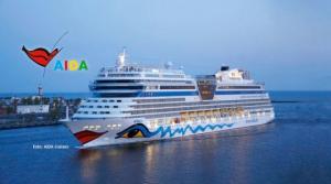 Revell 1:400 Cruiser Ship AIDA blu