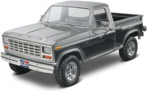 Revell 1:24 Ford Ranger Pickup