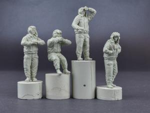 1:35 Soviet Tank Crew 1970-1980s, Winter
