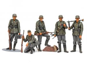 Tamiya 1:35 German Infantry Set (Mid-WWII) figuuri