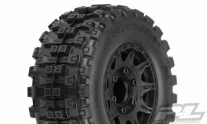 Badlands MX28 HP 2.8" on Wheels with Removable Hex Wheels (2