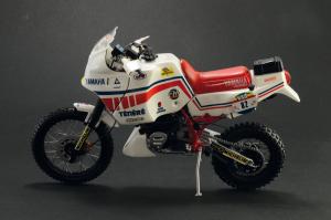 Italeri 1/9 YAMAHA TENERE’ 660 86 - PARIS Dakar