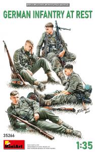 1:35 German Infantry at Rest
