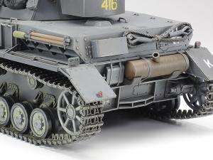 Tamiya 1/35 German Panzer IV Ausf. F pienoismalli