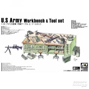 1/35 U.S. Army Workbench & Tool Set